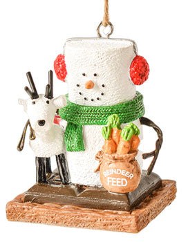 S'mores Original Feeding The Reindeer Ornament 2021