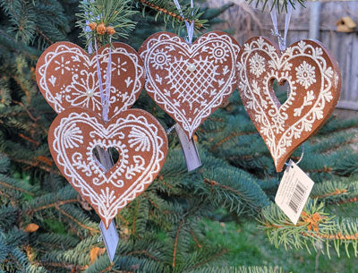 Baker Street Heart Shaped Gingerbread Ornaments